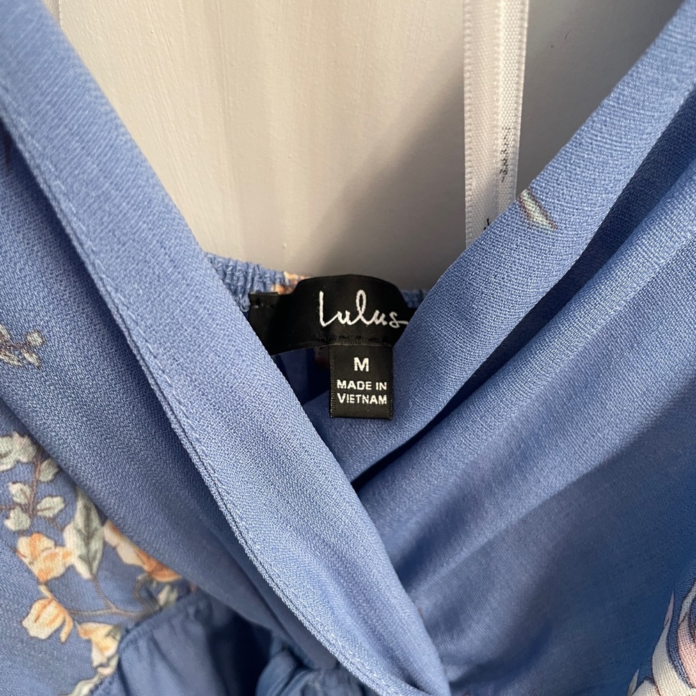 Lulu’s Light Blue Floral Maxi Dress Size M - Picture 7 of 7